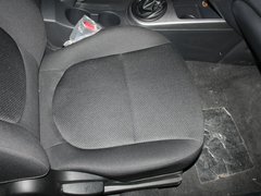 2011款 1.6L 自动 GL