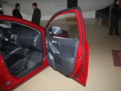 2011款 1.6L 自动 GL