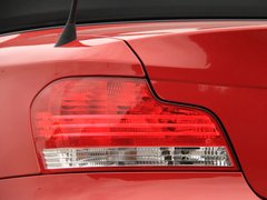 2011款 120i 2.0L 双门轿跑车