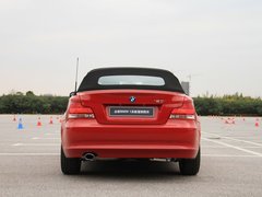 2011款 120i 2.0L 双门轿跑车