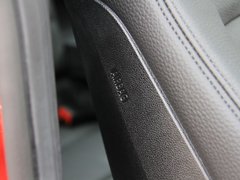 2011款 120i 2.0L 双门轿跑车