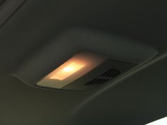 2011款 120i 2.0L 双门轿跑车