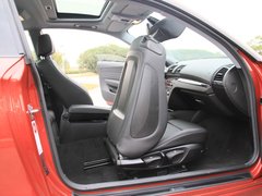 2011款 120i 2.0L 双门轿跑车