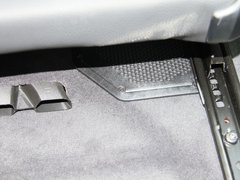 2011款 120i 2.0L 双门轿跑车