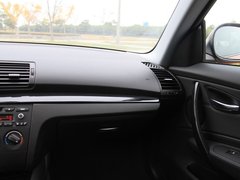 2011款 120i 2.0L 双门轿跑车