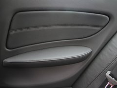2011款 120i 2.0L 双门轿跑车