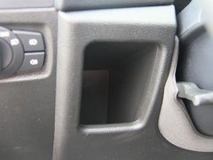 2011款 120i 2.0L 双门轿跑车