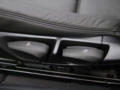 2011款 120i 2.0L 双门轿跑车