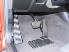 2011款 120i 2.0L 双门轿跑车