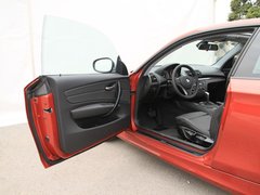 2011款 120i 2.0L 双门轿跑车