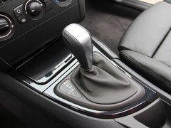2011款 120i 2.0L 双门轿跑车