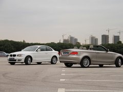 2011款 120i 2.0L 双门轿跑车