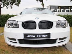 2011款 120i 2.0L 双门轿跑车