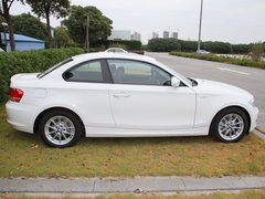 2011款 120i 2.0L 双门轿跑车