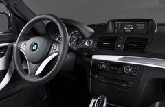 2011款 120i 2.0L 双门轿跑车
