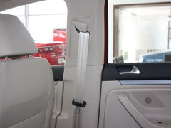 2011款 1.6L 自动 舒适型