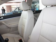 2011款 1.6L 自动 舒适型