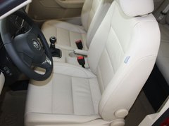 2011款 1.6L 自动 舒适型