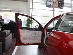 2011款 1.6L 自动 舒适型