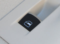 2011款 1.6L 自动 舒适型