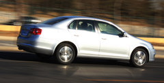 2011款 1.6L 自动 舒适型