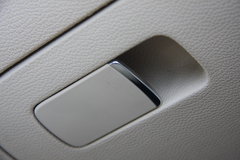 2011款 1.6L 自动 舒适型