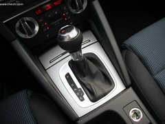 2011款 1.6L 自动 舒适型