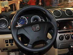 2012款 2.4L 手动 汽油两驱超豪华版 5座
