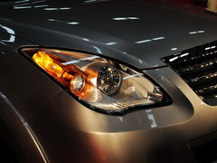2012款 2.4L 手动 汽油两驱超豪华版 5座