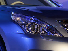 2011款 2.5L 领先版