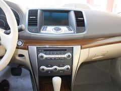 2011款 2.5L 领先版