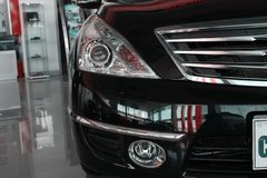 2011款 2.5L 领先版
