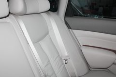 2011款 2.5L 领先版