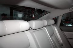 2011款 2.5L 领先版