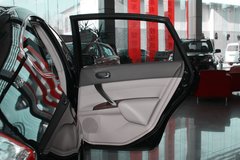2011款 2.5L 领先版