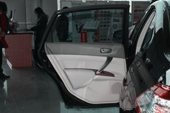 2011款 2.5L 领先版