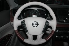2011款 2.5L 领先版