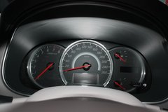 2011款 2.5L 领先版