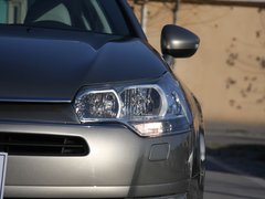 2011款 2.0L 自动 舒适型