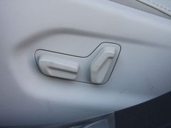 2011款 2.0L 自动 舒适型