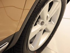 2011款 2.0L 手动 XL 火 2WD 5座