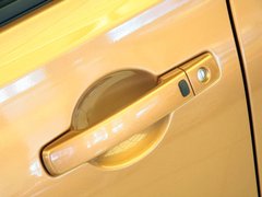 2011款 2.0L 手动 XL 火 2WD 5座