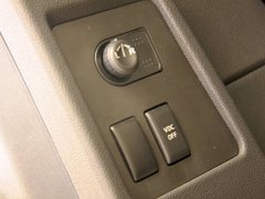 2011款 2.0L 手动 XL 火 2WD 5座