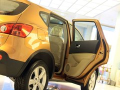 2011款 2.0L 手动 XL 火 2WD 5座