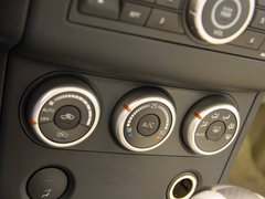 2011款 2.0L 手动 XL 火 2WD 5座