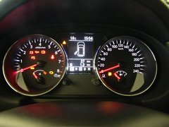 2011款 2.0L 手动 XL 火 2WD 5座