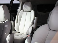 2011款 2.4L CT舒适版 7座