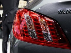 2011款 2.3L 自动 旗舰版