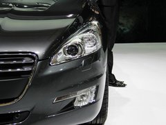 2011款 2.3L 自动 旗舰版