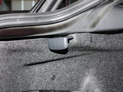 2011款 2.0 自动 豪华型